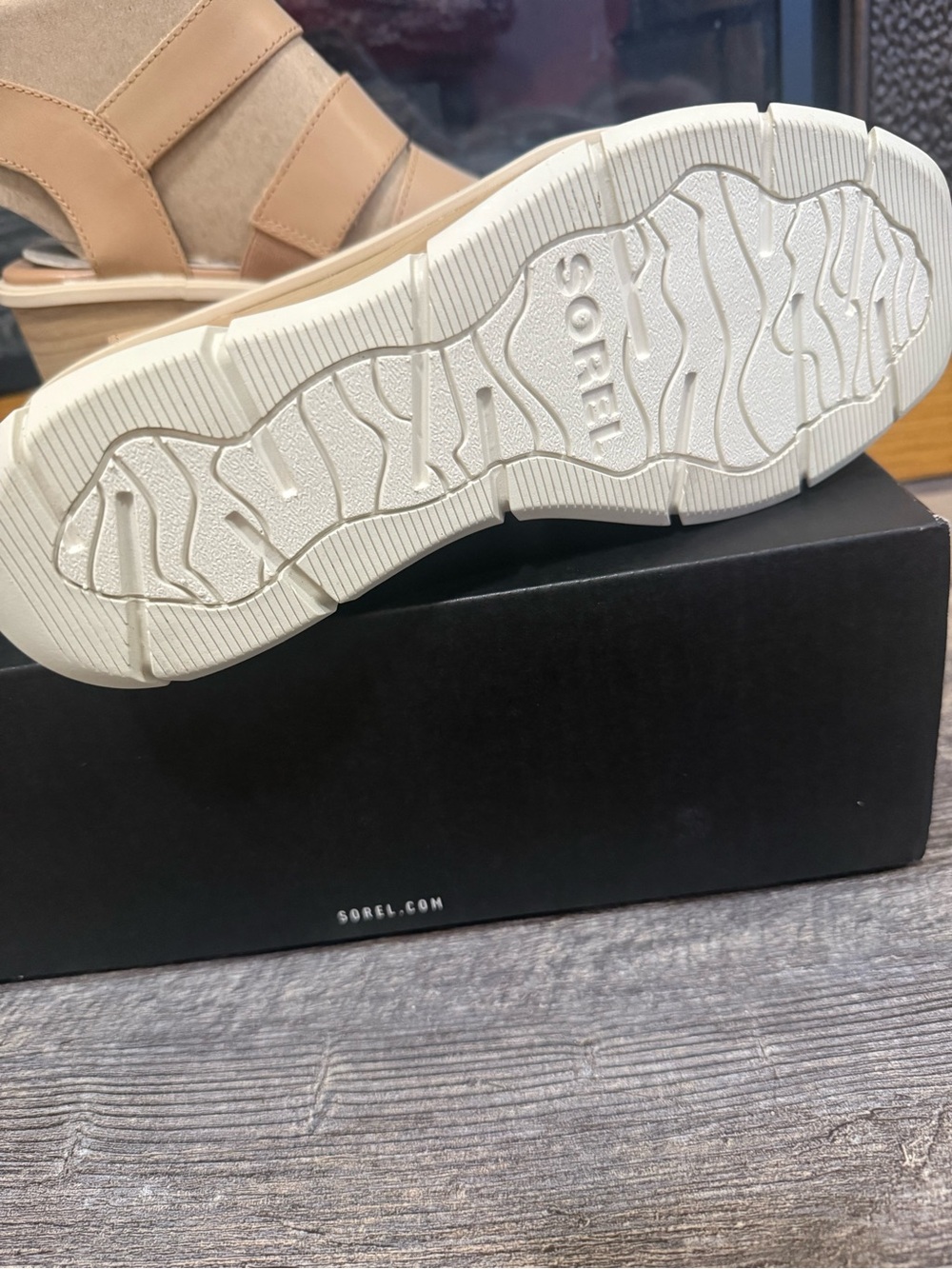 Sorel Joanie III Ankle strap beige cream wedge chunky Y2K 7.5 new in box - Picture 3 of 9